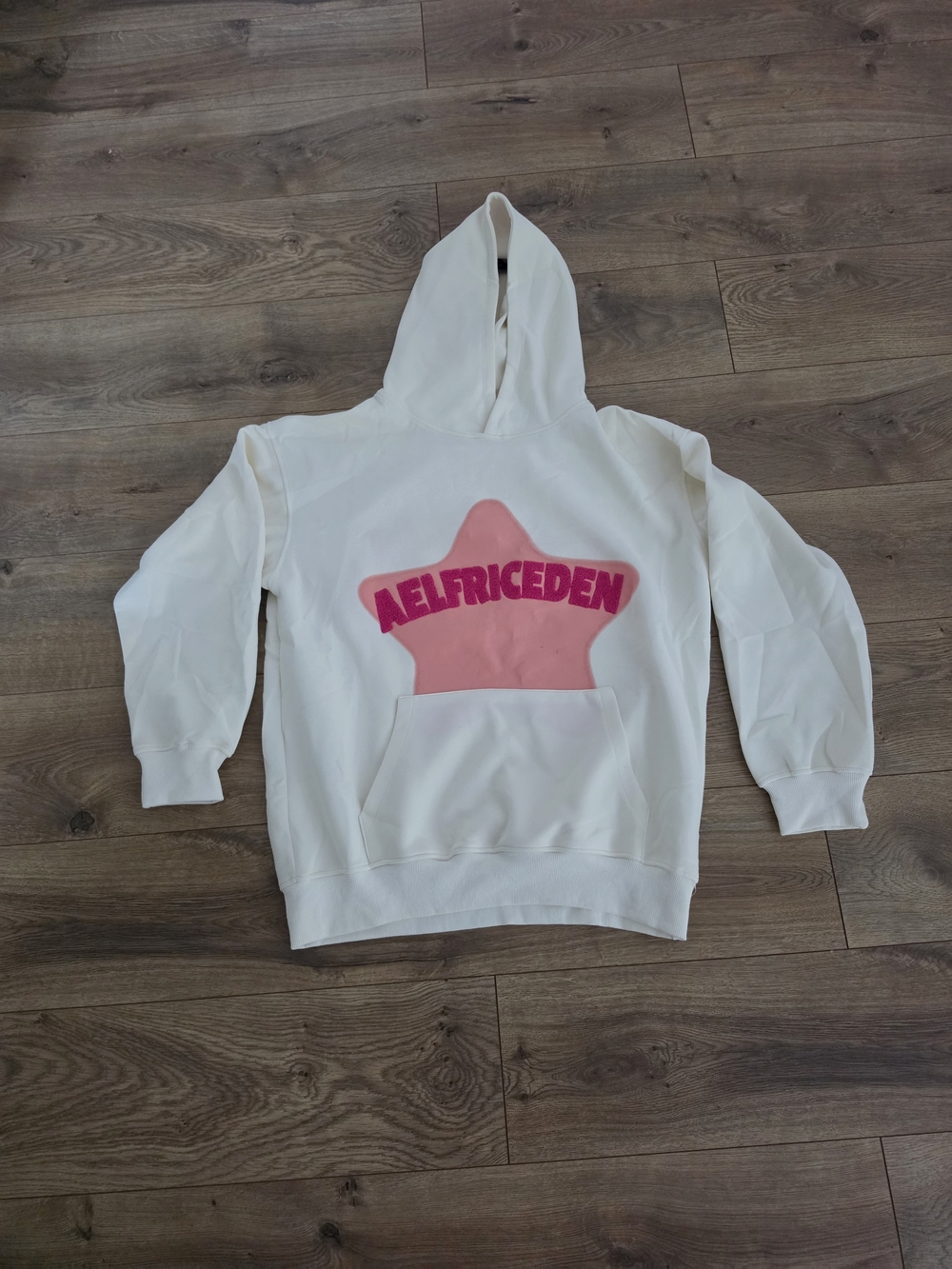 Aelfric Eden White Hoodie with Pink Star Logo